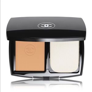 CHANEL 42 Beige Rose Compact Foundation 🥀  🇫🇷